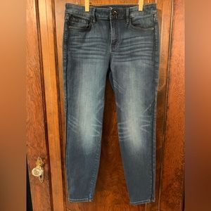 White House Black Market skinny jeans